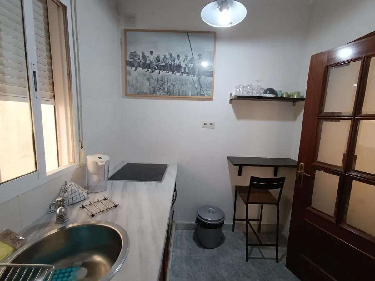 Estudios Santos Málaga Spanien